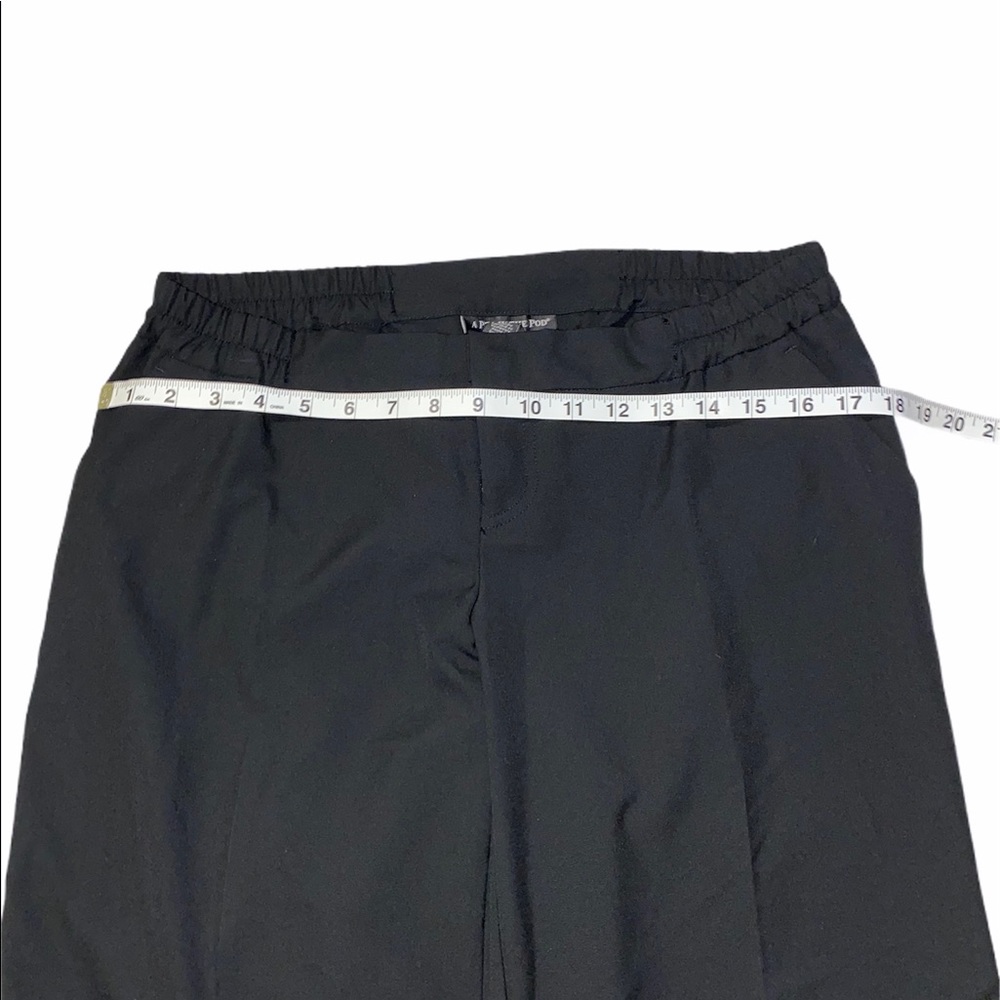 A Pea in the Pod maternity pants small
